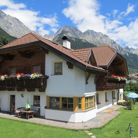 Hellweger Apartments Anterselva di Mezzo Szoba fotó